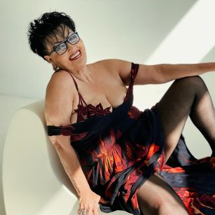 Model - SondraRiddle Squirt