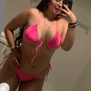 Model - Anahi Vega JOI