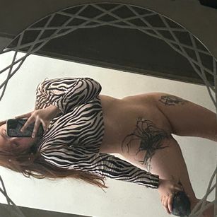 Model - rouse foster deepthroat