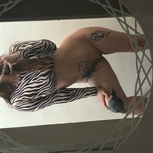 Model - rouse foster ass