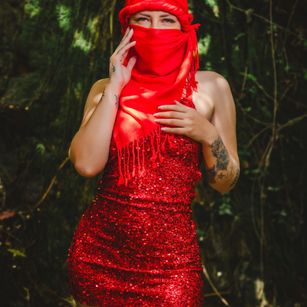 Model - Angie Chala cum