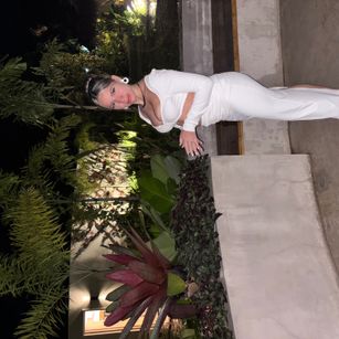 Model - Veronica Hot squirt