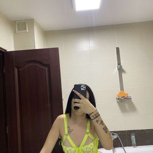 Model - Jasmine_Esty domination