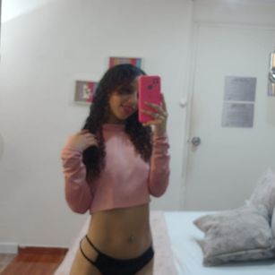 Model - Eimy Sanchez squirting