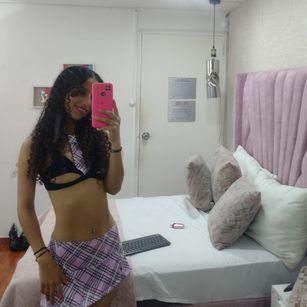 Model - Eimy Sanchez fetish