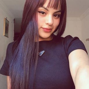 Model - Olivia braces