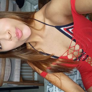 Model - Anny_Rivera blowjob