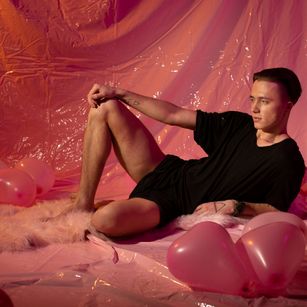 Model - Nigel Deepthroat