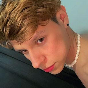 Model - LoganEvans teen