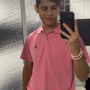 Model - LoganEvans deepthroat