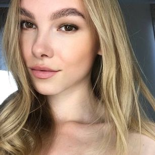 Model - Olivia_Owen young