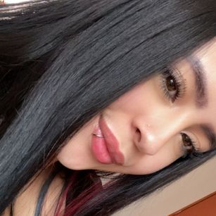 Model - Ameri bigtits