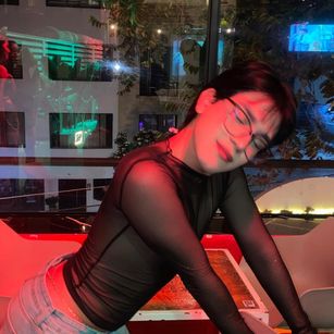 Model - AngelGlow anal