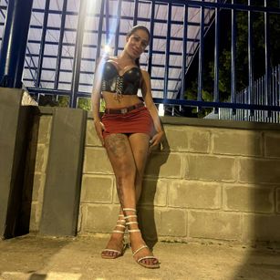 Model - KIM JENNER cum