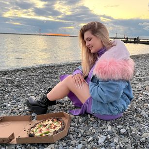 Model - LinaRose blueeyes