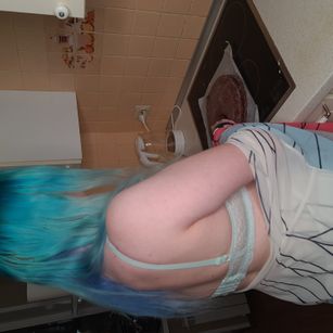 Model - TheTrixy joi