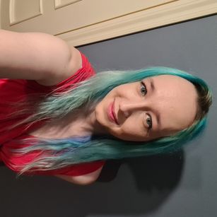 Model - TheTrixy femdom