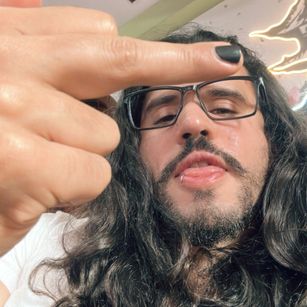 Model - Lyon White hairy