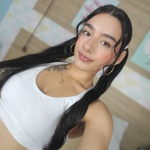 Model - LenyLucca findom