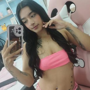 Model - LenyLucca findom