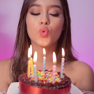 Model - Lisana Smith taboo