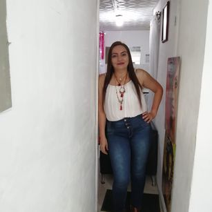 Model - DoctoraVictoria LATIN