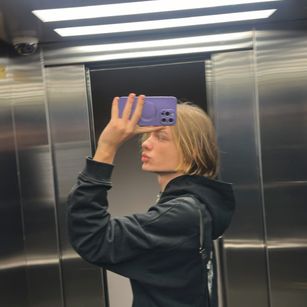 Model - AlexTok young