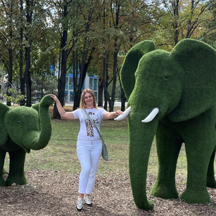 Model - MolliParker Loli