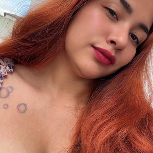 Model - MaryRose redhead