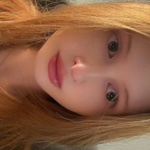 Model - LuxXAngel boobs