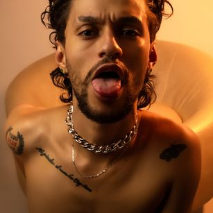 Model - LiamSamderz deepthroat