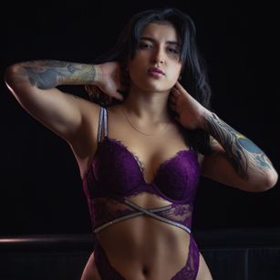 Model - Cleo denil natural