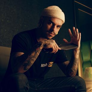 Model - Kalettattos cum