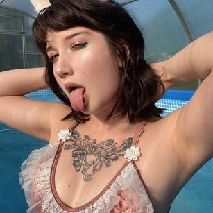 Model - Alison Storm roleplay