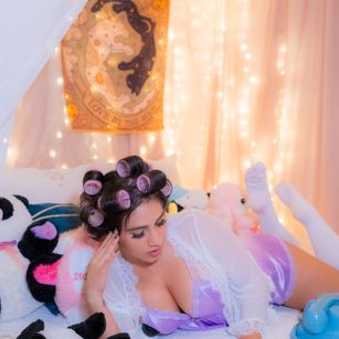 Model - Valery D. bigass