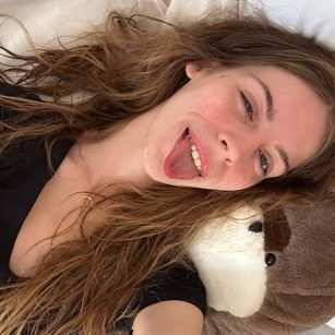 Model - Cassie Messie cute