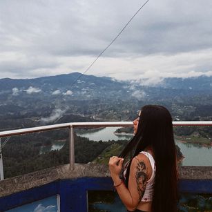 Model - Lexxiee Haze shaved