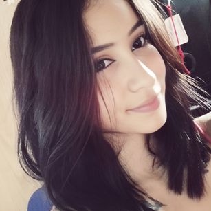 Model - Alana Martinez squirt