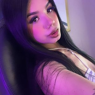 Model - VioletGrace fetish