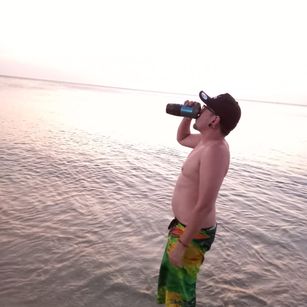 Model - hairy_couple Submissive