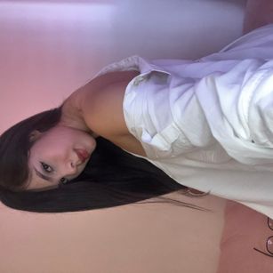 Model - MarilynMiller__ masturbation