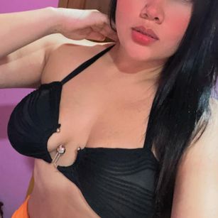 Model - MarianaMiller twerk