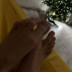 Model - Lana Younes squirt