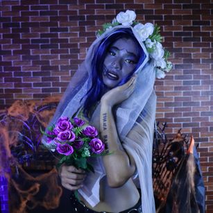 Model - koralinemiller elastic