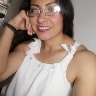 Model - YaeliSweet mexican