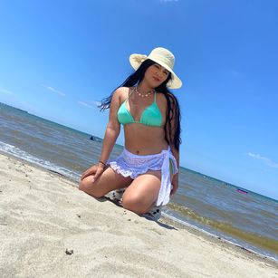 Model - Dulce_amg bigtits