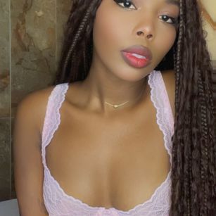 Model - abbiecyruz anal