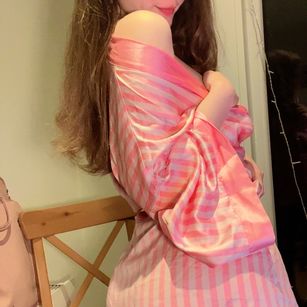 Model - Sweet Lina feet