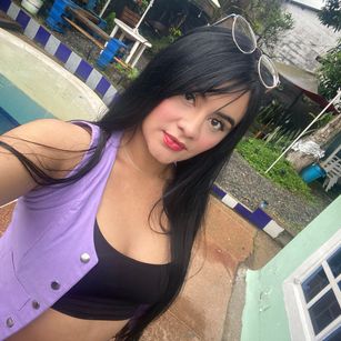 Model - Dulce_amg blowjob