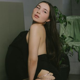 Model - Dani_May dildo